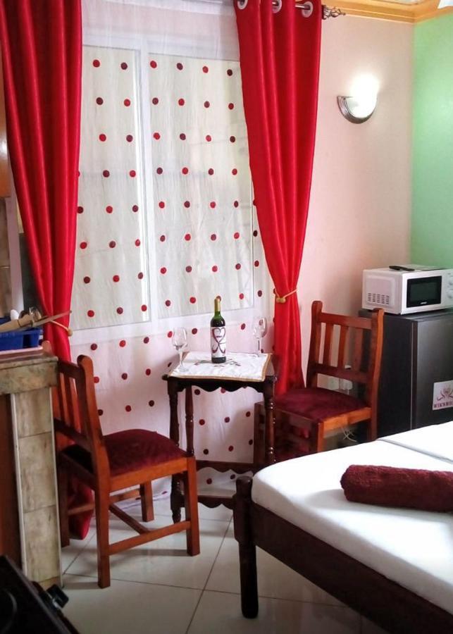 Wiks Home Mombasa Eksteriør bilde